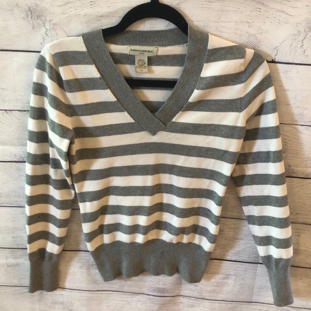 Banana Republic Sweater